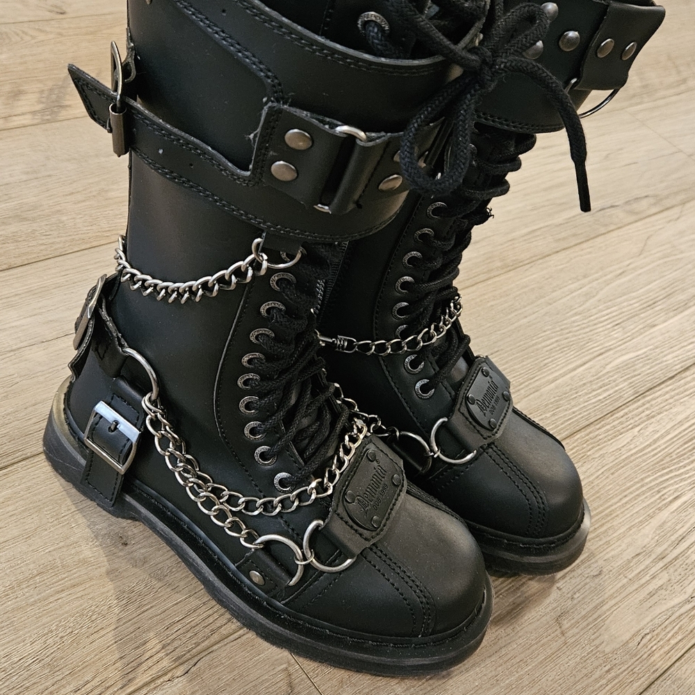 Demonia Bolt 415 Unisex Boot -Brand New In Box